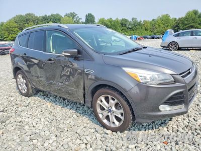 Czwarte zdjęcie samochodu z boku: 2016 FORD ESCAPE TITANIUM VIN:1FMCU0JXXGUA87823 - miniatura