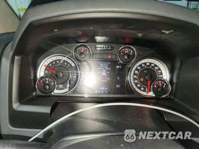 Zdjęcie 9 z 12 samochodu: 2018 RAM 1500 SLT VIN:1C6RR7GT0JS198985 - miniatura