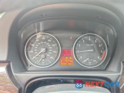 Zdjęcie 9 z 12 samochodu: 2011 BMW 328 I VIN:WBADW3C52BE539781 - miniatura