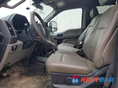 Zdjęcie 7 z 12 samochodu: 2022 FORD F250 SUPER DUTY VIN:1FT8W2BT0NED77345 - miniatura