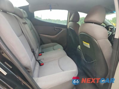 Zdjęcie 10 z 13 samochodu: 2012 HYUNDAI ELANTRA GLS VIN:KMHDH4AE4CU475798 - miniatura