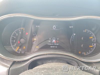 Zdjęcie 9 z 14 samochodu: 2016 JEEP GRAND CHEROKEE LIMITED VIN:1C4RJFBG1GC491849 - miniatura