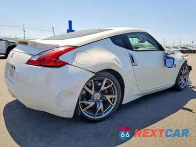 Trzecie zdjęcie samochodu z tyłu: 2014 NISSAN 370Z TOURING VIN:JN1AZ4EHXEM632331 - miniatura