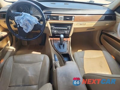 Zdjęcie 8 z 12 samochodu: 2009 BMW 328 I SULEV VIN:WBAPH53589A434084 - miniatura