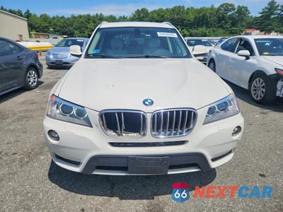 Piąte zdjęcie samochodu w środku: 2011 BMW X3 XDRIVE28I VIN:5UXWX5C59BL701212 - miniatura