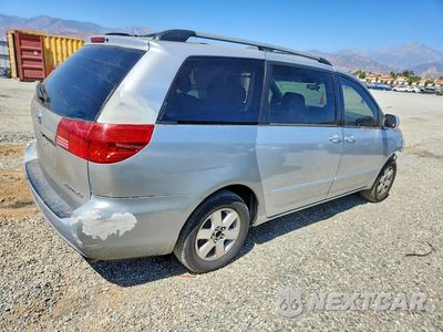 Trzecie zdjęcie samochodu z tyłu: 2004 TOYOTA SIENNA XLE 7 PASSENGER VIN:5TDZA22C64S131007 - miniatura