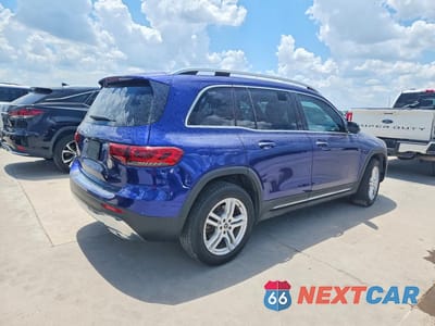 Trzecie zdjęcie samochodu z tyłu: 2021 MERCEDES-BENZ GLB 250 VIN:W1N4M4GB5MW106637 - miniatura