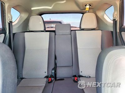 Zdjęcie 10 z 13 samochodu: 2015 TOYOTA RAV4 XLE VIN:JTMWFREV0FJ028515 - miniatura