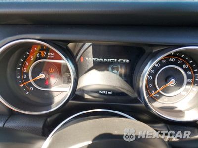 Zdjęcie 9 z 12 samochodu: 2022 JEEP WRANGLER UNLIMITED SAHARA VIN:1C4HJXEG9NW121676 - miniatura