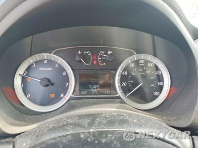 Zdjęcie 9 z 13 samochodu: 2015 NISSAN SENTRA SL VIN:3N1AB7AP4FY296452 - miniatura