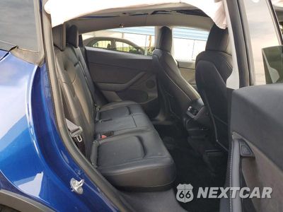 Zdjęcie 10 z 13 samochodu: 2021 TESLA MODEL Y VIN:5YJYGDEE8MF279232 - miniatura