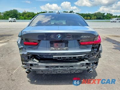 Zdjęcie 6 z 13 samochodu: 2022 BMW 330E VIN:WBA5P7C05NFL65779 - miniatura