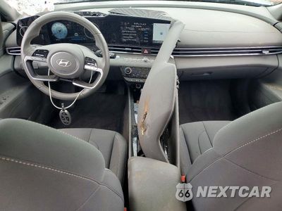 Zdjęcie 8 z 12 samochodu: 2024 HYUNDAI ELANTRA SEL VIN:KMHLS4DG5RU805208 - miniatura