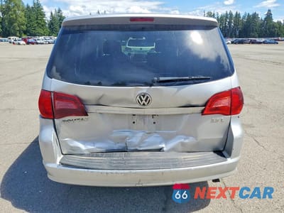 Zdjęcie 6 z 13 samochodu: 2011 VOLKSWAGEN ROUTAN S VIN:2V4RW4DG8BR714784 - miniatura