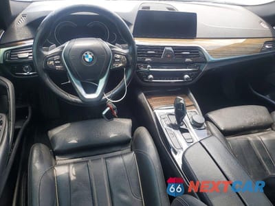 Zdjęcie 8 z 12 samochodu: 2018 BMW 530E VIN:WBAJA9C53JB034370 - miniatura