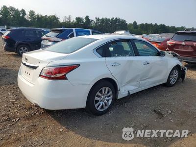 Trzecie zdjęcie samochodu z tyłu: 2015 NISSAN ALTIMA 2.5 S VIN:1N4AL3AP2FN386785 - miniatura