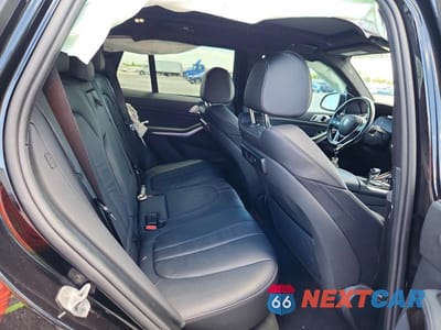 Zdjęcie 11 z 13 samochodu: 2019 BMW X5 XDRIVE40I VIN:5UXCR6C59KLL26554 - miniatura
