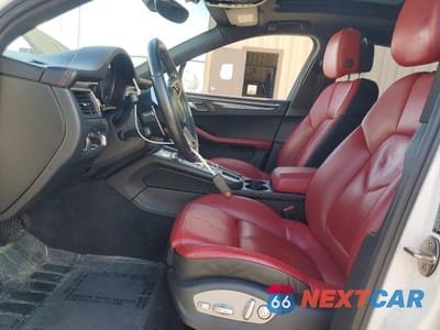 Zdjęcie 7 z 13 samochodu: 2016 PORSCHE MACAN S VIN:WP1AB2A53GLB52544 - miniatura