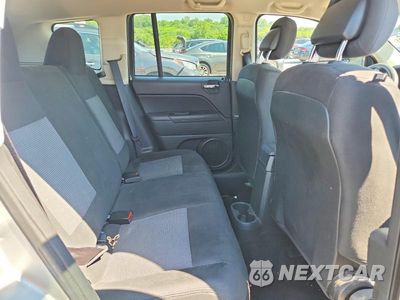 Zdjęcie 11 z 13 samochodu: 2014 JEEP COMPASS SPORT VIN:1C4NJCBA4ED539232 - miniatura