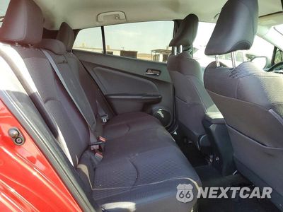 Zdjęcie 10 z 12 samochodu: 2016 TOYOTA PRIUS TWO VIN:JTDKBRFU8G3524247 - miniatura