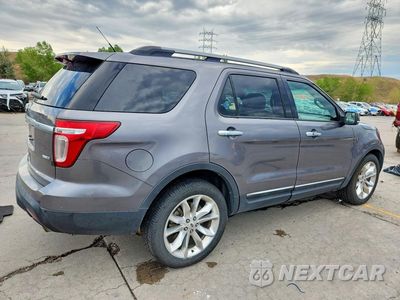 Trzecie zdjęcie samochodu z tyłu: 2014 FORD EXPLORER LIMITED VIN:1FM5K8F80EGB73135 - miniatura