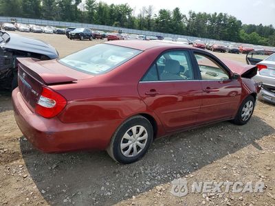 Trzecie zdjęcie samochodu z tyłu: 2002 TOYOTA CAMRY LE VIN:4T1BE32KX2U032441 - miniatura