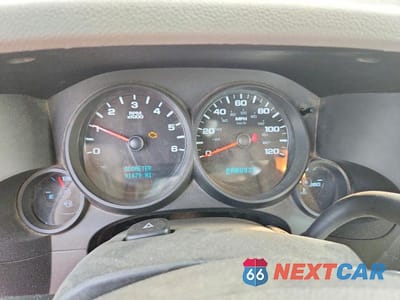 Zdjęcie 9 z 12 samochodu: 2010 CHEVROLET SILVERADO K1500 VIN:1GCPKPEAXAZ201484 - miniatura