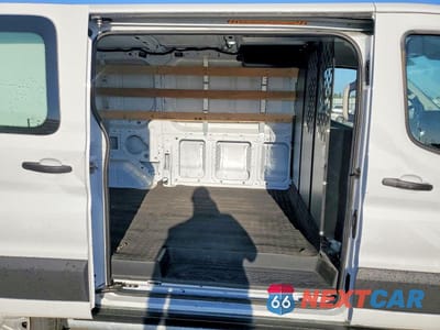 Zdjęcie 11 z 14 samochodu: 2025 FORD TRANSIT T-250 VIN:1FTBR1Y8XSKA46005 - miniatura