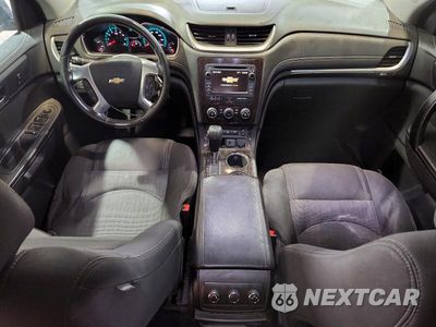 Zdjęcie 8 z 13 samochodu: 2017 CHEVROLET TRAVERSE LT VIN:1GNKVGKD9HJ102848 - miniatura