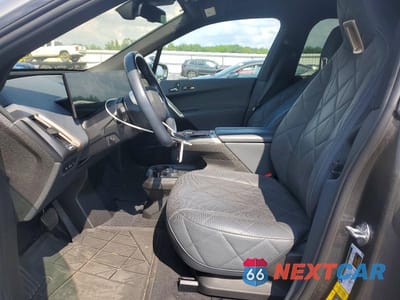 Zdjęcie 7 z 13 samochodu: 2023 BMW IX XDRIVE50 VIN:WB523CF04PCM48299 - miniatura