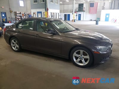 Czwarte zdjęcie samochodu z boku: 2013 BMW 328 XI SULEV VIN:WBA3B5C56DF590894 - miniatura
