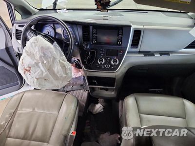 Zdjęcie 8 z 14 samochodu: 2020 TOYOTA SIENNA L VIN:5TDZZ3DC3LS036785 - miniatura