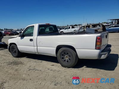 Drugie zdjęcie samochodu z przodu: 2005 GMC NEW SIERRA C1500 VIN:1GTEC14V15Z900403 - miniatura