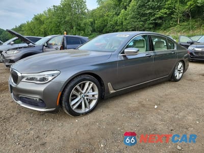 2017 BMW 750 XI WBA7F2C56HG422399 - główne zdjęcie licytacji z USA - miniatura