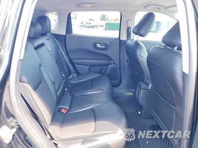 Zdjęcie 10 z 12 samochodu: 2021 JEEP COMPASS LATITUDE VIN:3C4NJDBB7MT555478 - miniatura