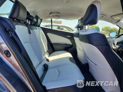 Zdjęcie 10 z 12 samochodu: 2022 TOYOTA PRIUS VIN:JTDKAMFU6N3178539 - miniatura