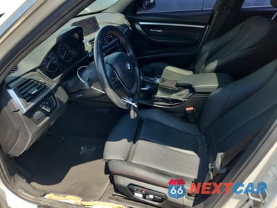 Zdjęcie 7 z 12 samochodu: 2018 BMW 330 I VIN:WBA8B9G51JNU96012 - miniatura