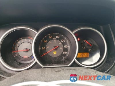 Zdjęcie 9 z 12 samochodu: 2009 NISSAN VERSA 1.8 S VIN:3N1BC13E09L484946 - miniatura