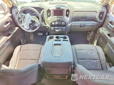 Zdjęcie 8 z 10 samochodu: 2026 CHEVROLET SILVERADO K1500 TRAIL BOSS CUSTOM VIN:3GCUKCED1TG269472 - miniatura
