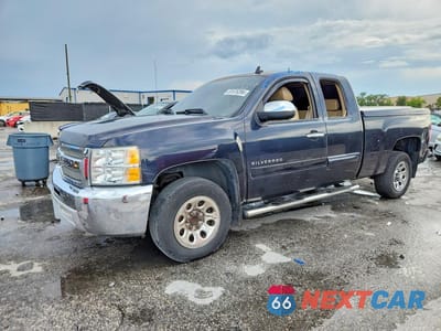 2013 CHEVROLET SILVERADO C1500 LT 1GCRCSE08DZ173656 - główne zdjęcie licytacji z USA - miniatura