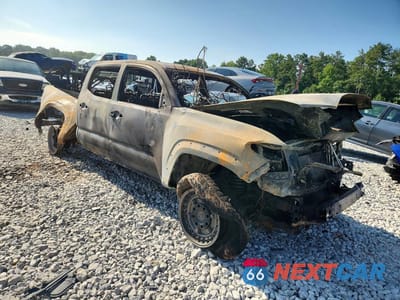 Czwarte zdjęcie samochodu z boku: 2017 TOYOTA TACOMA TRD SPORT VIN:3TMCZ5AN6HM070766 - miniatura