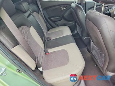 Zdjęcie 10 z 12 samochodu: 2010 HYUNDAI TUCSON GLS VIN:KM8JU3AC9AU111896 - miniatura
