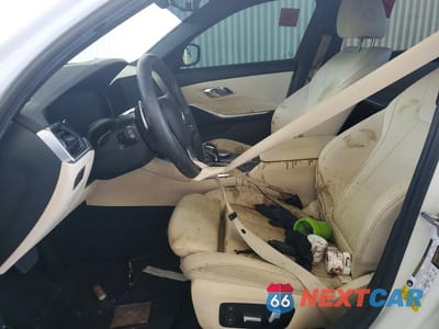 Zdjęcie 7 z 12 samochodu: 2021 BMW 330I VIN:3MW5R1J07M8C11527 - miniatura
