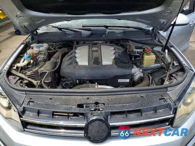 Zdjęcie 11 z 12 samochodu: 2012 VOLKSWAGEN TOUAREG V6 TDI VIN:WVGFK9BP7CD001805 - miniatura