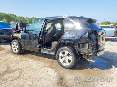 Drugie zdjęcie samochodu z przodu: 2021 TOYOTA RAV4 XLE VIN:2T3W1RFV4MC096233 - miniatura