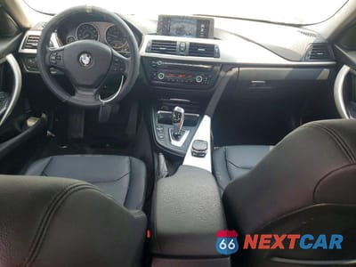 Zdjęcie 8 z 12 samochodu: 2015 BMW 320 I XDRIVE VIN:WBA3C3C50FK203252 - miniatura