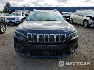 Piąte zdjęcie samochodu w środku: 2021 JEEP CHEROKEE LATITUDE VIN:1C4PJMCB7MD242685 - miniatura