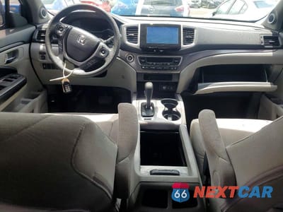 Zdjęcie 8 z 14 samochodu: 2016 HONDA PILOT EX VIN:5FNYF5H32GB009128 - miniatura