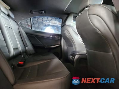 Zdjęcie 10 z 12 samochodu: 2016 LEXUS IS 350 VIN:JTHBE1D23G5027751 - miniatura