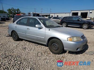 Czwarte zdjęcie samochodu z boku: 2002 NISSAN SENTRA XE VIN:3N1CB51D22L684838 - miniatura